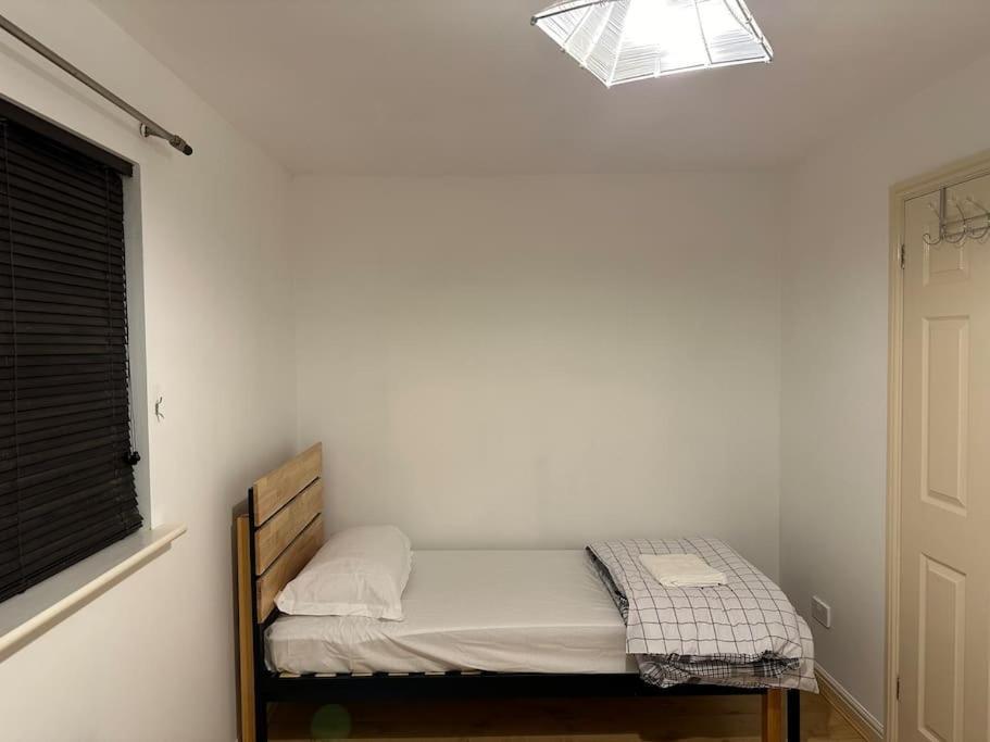 Flat Close To Leagrave Station Luton Airport Eksteriør billede